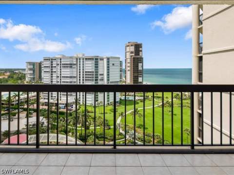 4551 Gulf Shore Blvd N 1606, Naples FL - photo 16 of 40