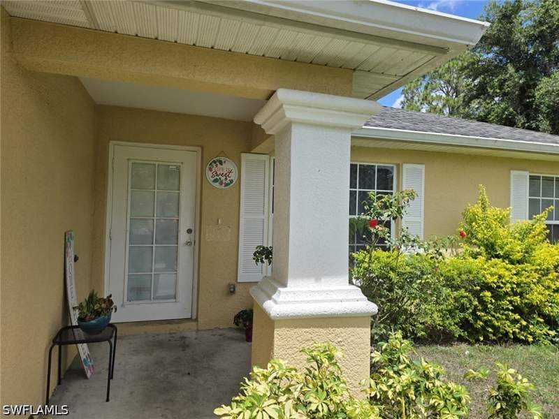 3 bedroom SingleFamilyResidence at 3529 Sunshine Blvd, Lehigh Acres, Lehigh Acres — photo 2