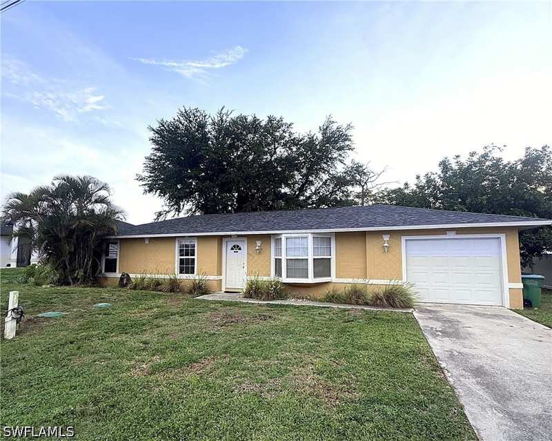 3 bedroom SingleFamilyResidence at 1006 NE 2nd Ave, Cape Coral, Cape Coral — photo 1