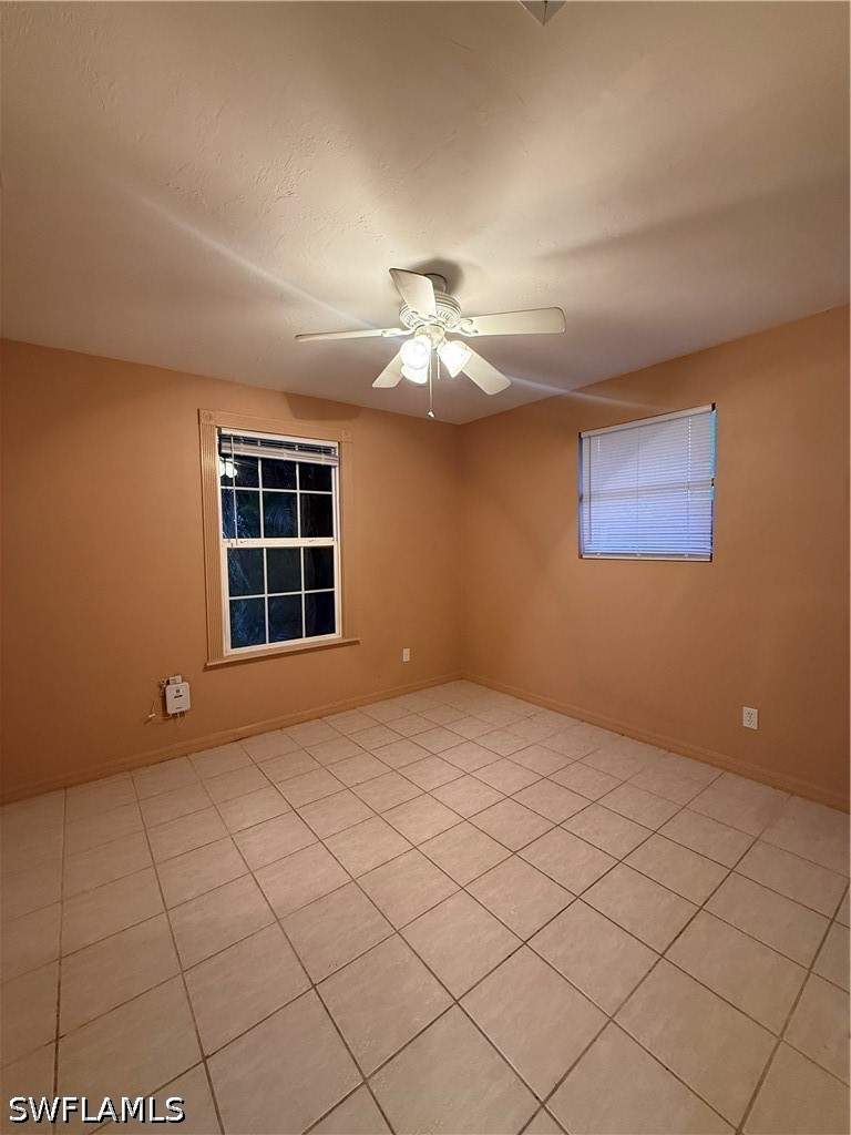 3 bedroom SingleFamilyResidence at 1006 NE 2nd Ave, Cape Coral, Cape Coral — photo 5