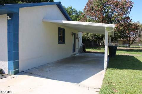 111 E Sugarland Cir, Clewiston FL - photo 23 of 27