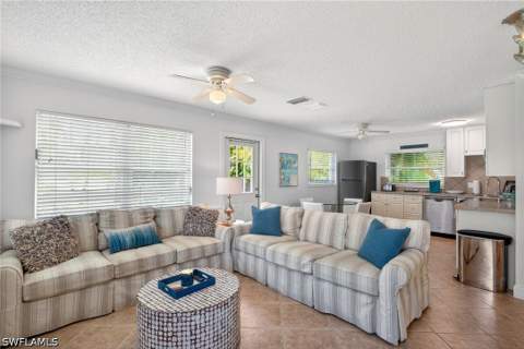 563 105th Ave N, Naples FL - photo 17 of 29