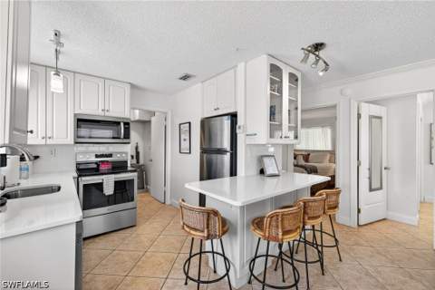 563 105th Ave N, Naples FL - photo 7 of 29