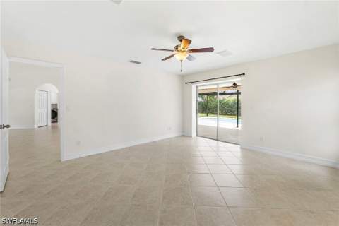 10340 Regent Cir, Naples FL - photo 12 of 34
