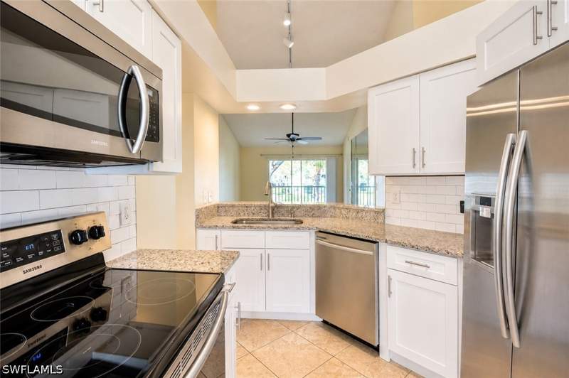 3 bedroom Condominium at 169 Grand Oaks Way N204, Pipers Pointe, Naples — photo 2