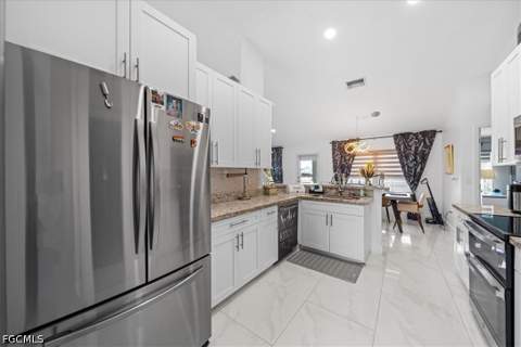 22 Nelson Rd S, Cape Coral FL - photo 17 of 44