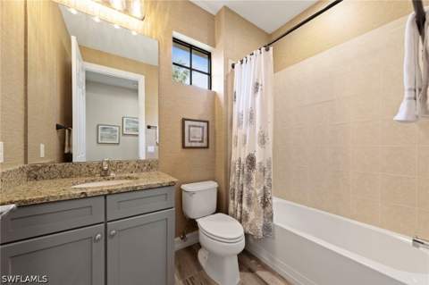 9076 Rialto St 6204, Naples FL - photo 23 of 50