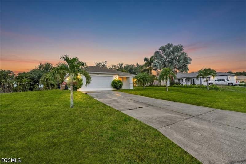 3 bedroom SingleFamilyResidence at 2222 NE 15th Ter, Cape Coral, Cape Coral — photo 2