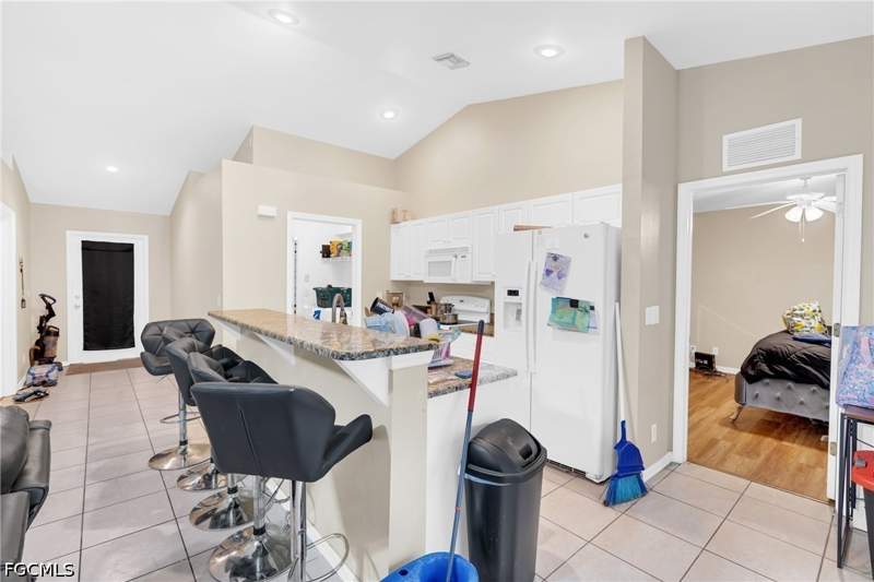 3 bedroom SingleFamilyResidence at 2222 NE 15th Ter, Cape Coral, Cape Coral — photo 5