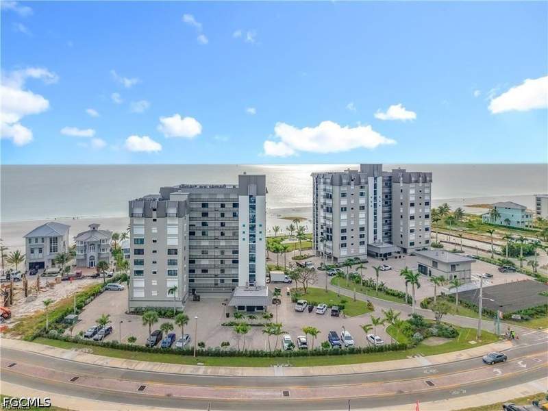 2 bedroom Condominium at 2800 Estero Blvd Ph3, Caper Beach Club, Fort Myers Beach — photo 3