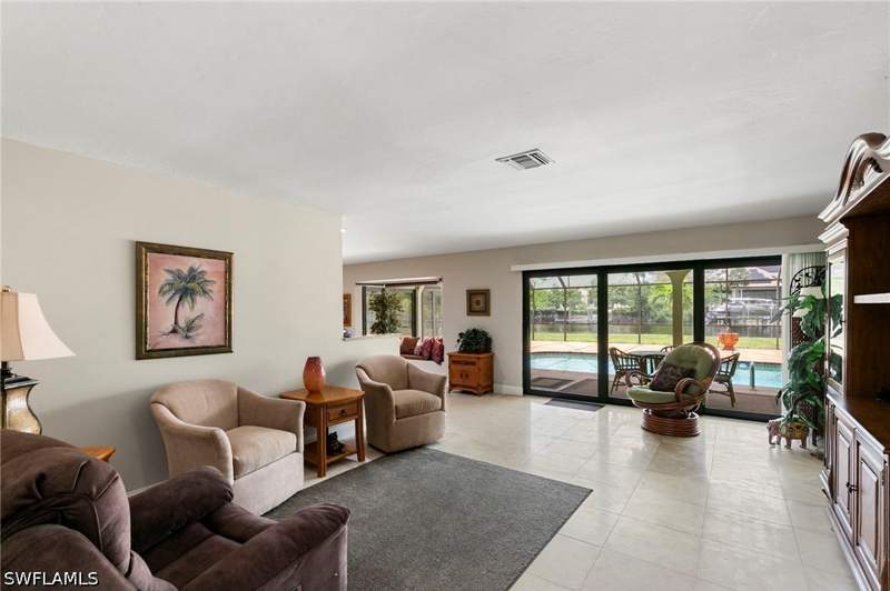 4 bedroom SingleFamilyResidence at 27565 Imperial Shores Blvd, Imperial Shores, Bonita Springs — photo 5