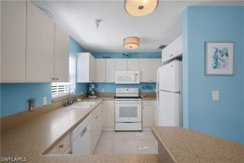 4500 Botanical Place Cir 107, Naples FL - photo 8 of 26