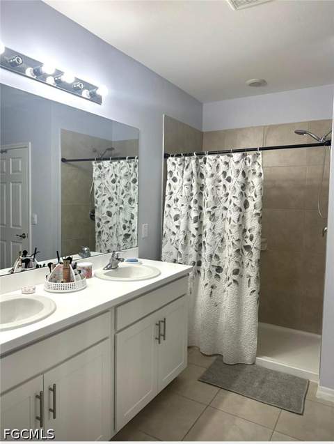 932 SW 7th Ave, Cape Coral FL - photo 13 of 16