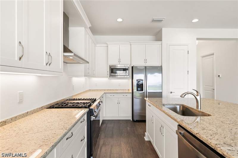 2 bedroom SingleFamilyResidence at 2924 Bloomfield Way, Valencia Sky, Naples — photo 5