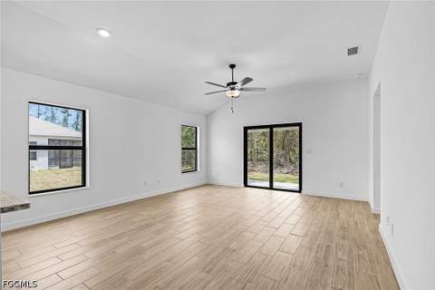 735 La Plata Ave, Lehigh Acres FL - photo 10 of 29