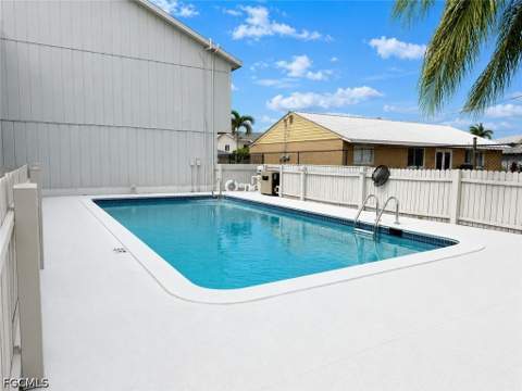 1005 SW 48th Ter 3, Cape Coral FL - photo 15 of 20