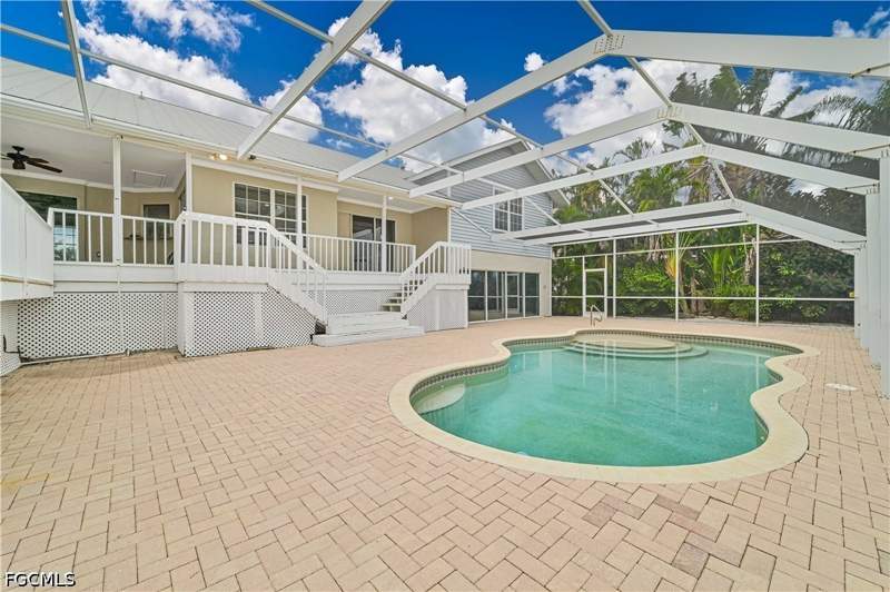 4 bedroom SingleFamilyResidence at 17611 Boat Club Dr, Fort Myers, Fort Myers — photo 5