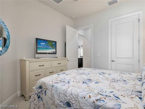 9225 Cayman Dr, Naples FL - photo 20 of 40