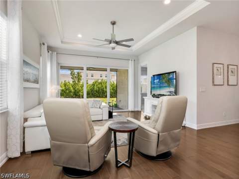 9225 Cayman Dr, Naples FL - photo 9 of 40