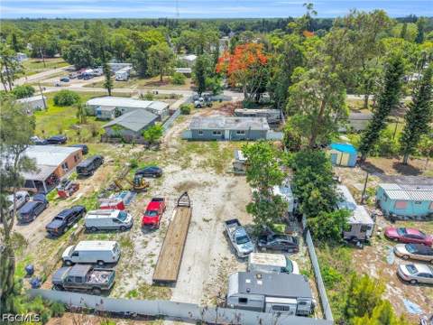 8396 Sevigny Dr, North Fort Myers FL - photo 12 of 31