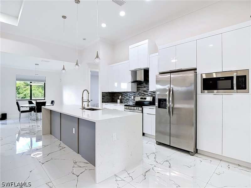 3 bedroom SingleFamilyResidence at 2905 4th St W, Lehigh Acres, Lehigh Acres — photo 1