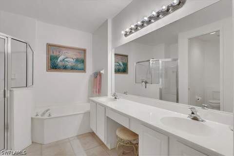 890 Eastham Way Q102, Naples FL - photo 17 of 32