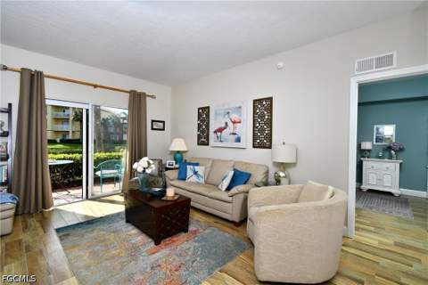 15655 Ocean Walk Cir 103, Fort Myers FL - photo 6 of 21