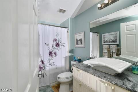 15655 Ocean Walk Cir 103, Fort Myers FL - photo 8 of 21