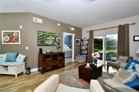 15655 Ocean Walk Cir 103, Fort Myers FL - photo 9 of 21
