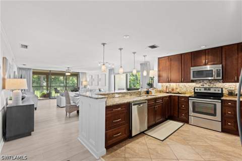 16442 Timberlakes Dr 204, Fort Myers FL - photo 12 of 30