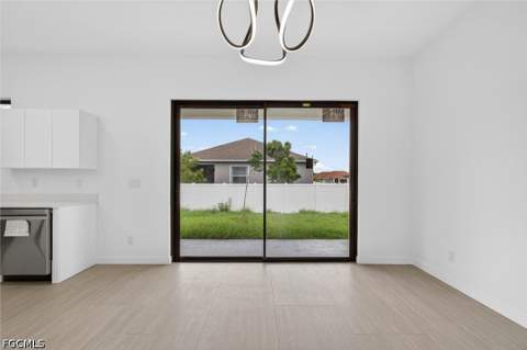 2441 NW 8th Ter, Cape Coral FL - photo 10 of 44