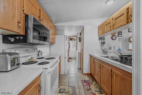 1537 Jerdik Dr, Moore Haven FL - photo 10 of 36