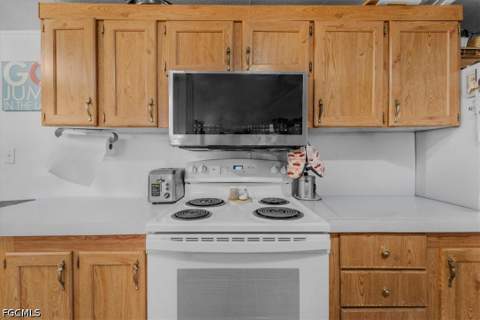 1537 Jerdik Dr, Moore Haven FL - photo 12 of 36