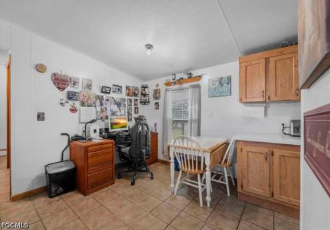 1537 Jerdik Dr, Moore Haven FL - photo 8 of 36