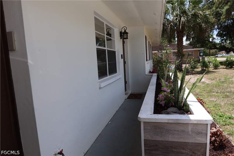 3 bedroom SingleFamilyResidence at 602 James Ave, Lehigh Acres, Lehigh Acres — photo 4