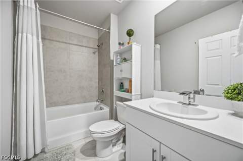 20352 Camino Torcido Loop, North Fort Myers FL - photo 16 of 48
