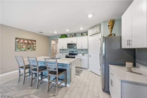 20352 Camino Torcido Loop, North Fort Myers FL - photo 18 of 48