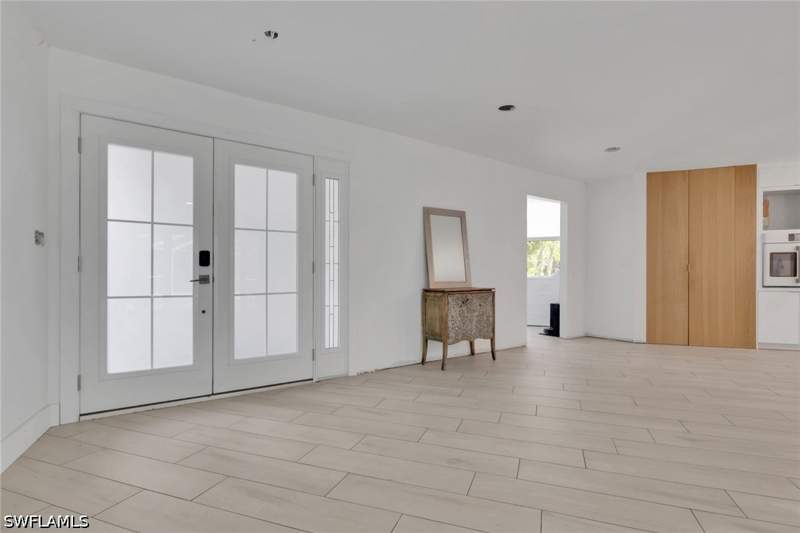 6 bedroom SingleFamilyResidence at 27126 Rue De Paix, Lakes Of San Souci, Bonita Springs — photo 5
