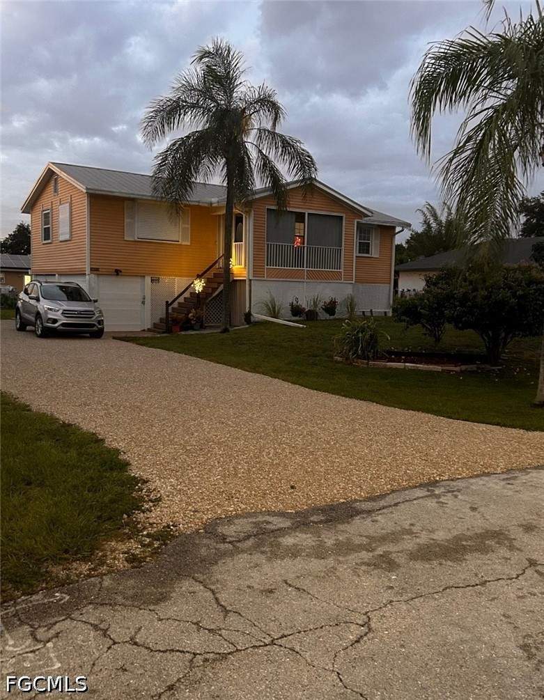 3 bedroom SingleFamilyResidence at 8093 Anhinga Rd, San Carlos Park, Fort Myers — photo 5