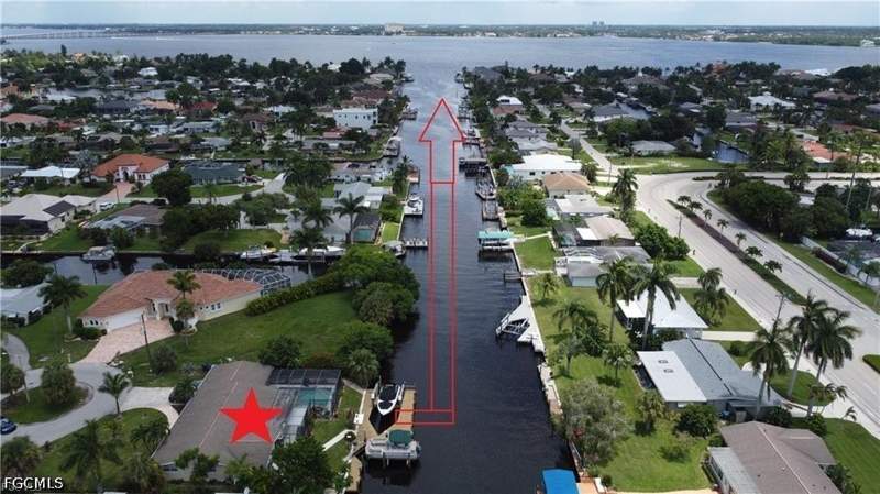 3 bedroom SingleFamilyResidence at 5359 Majestic Ct, Cape Coral, Cape Coral — photo 2