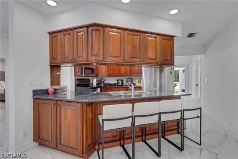 521 31st St SW, Naples FL - photo 11 of 37