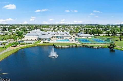 218 Nicklaus Blvd, North Fort Myers FL - photo 12 of 39