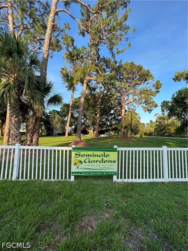 1 bedroom Condominium at 431 Van Buren St C7, Seminole Garden Apartments, Fort Myers — photo 1