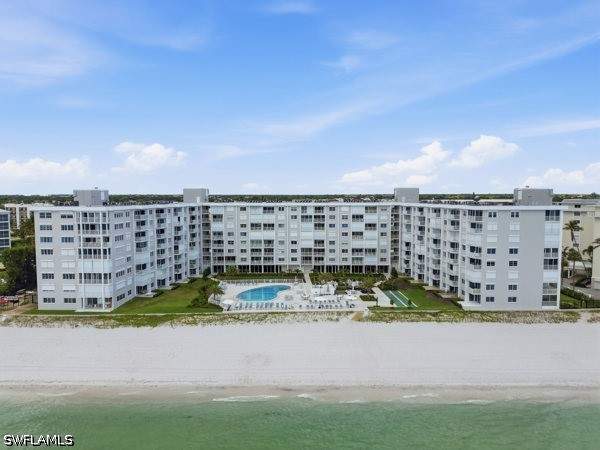 2 bedroom Condominium at 3443 Gulf Shore Blvd N 714, Naples Continental, Naples — photo 2
