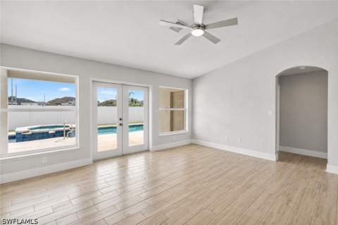 221 NW 29th Pl, Cape Coral FL - photo 17 of 33