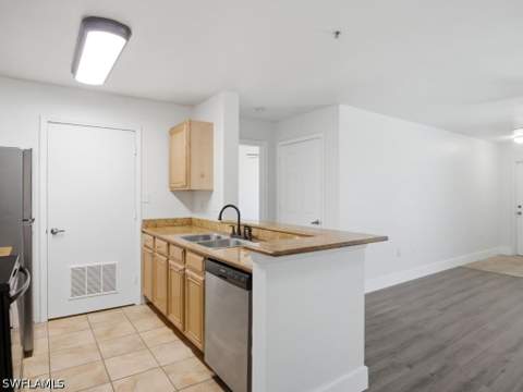 14900 Pleasant Bay Ln 7104, Naples FL - photo 10 of 30