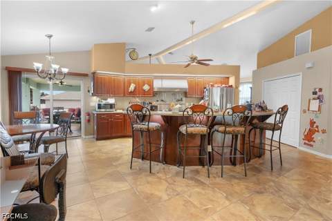 469 NE 1st Pl, Cape Coral FL - photo 10 of 46