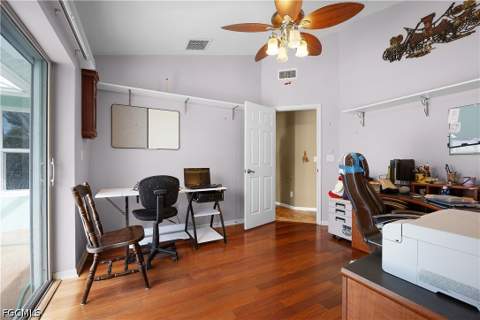 469 NE 1st Pl, Cape Coral FL - photo 23 of 46