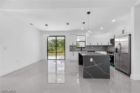 3016 43rd St W, Lehigh Acres FL - photo 12 of 29