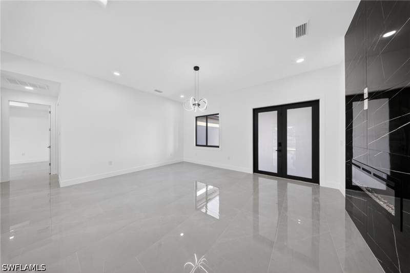 3 bedroom SingleFamilyResidence at 3016 43rd St W, Lehigh Acres, Lehigh Acres — photo 5